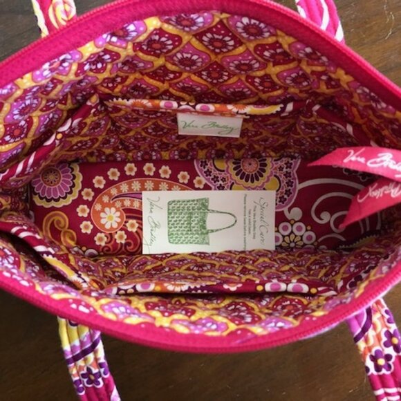 VERA BRADLEY RASPBERRY FIZZ 2008 Purse/Cosmetic Bag Set - Picture 13 of 16